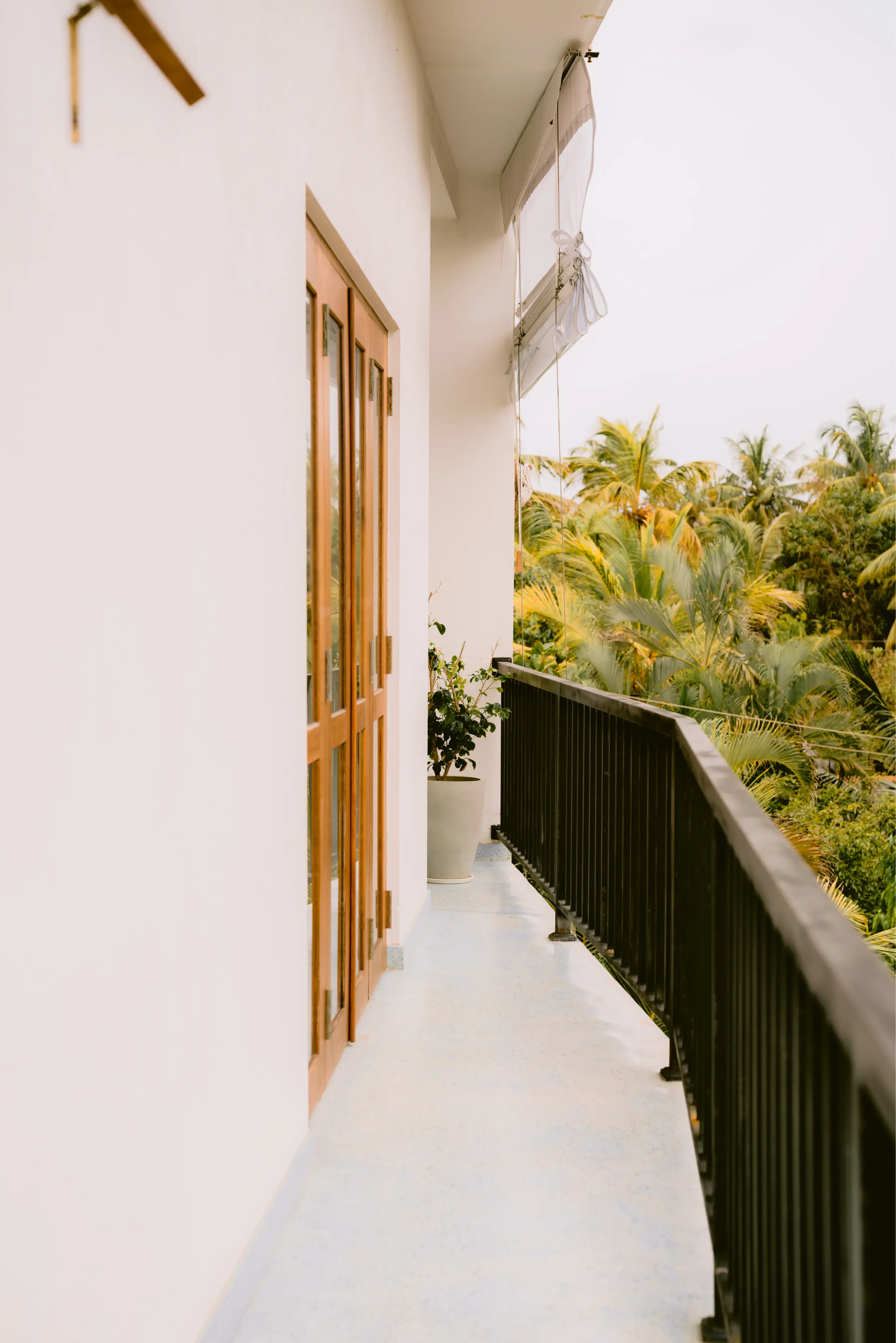 ELU Studios luxury studio apartment - view 2