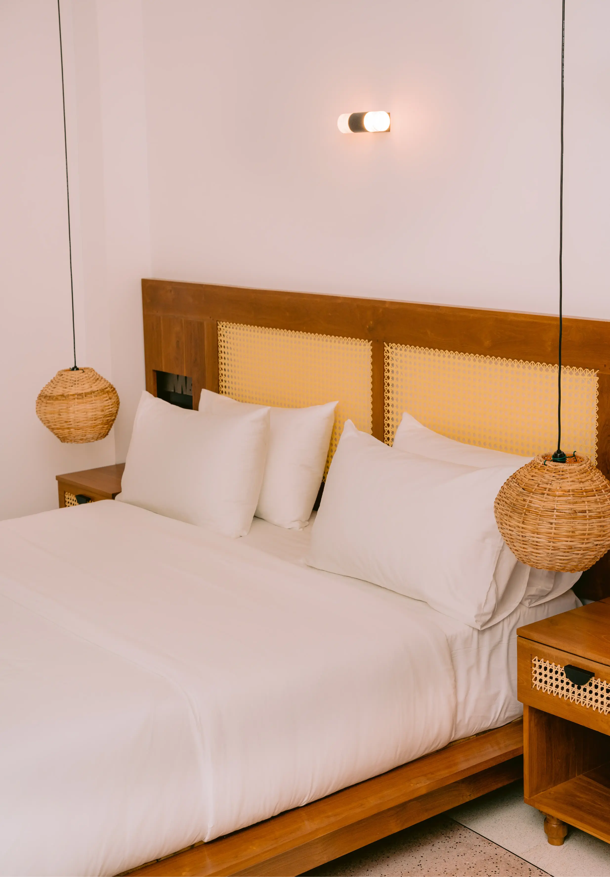 Private Studio Master Bed Side