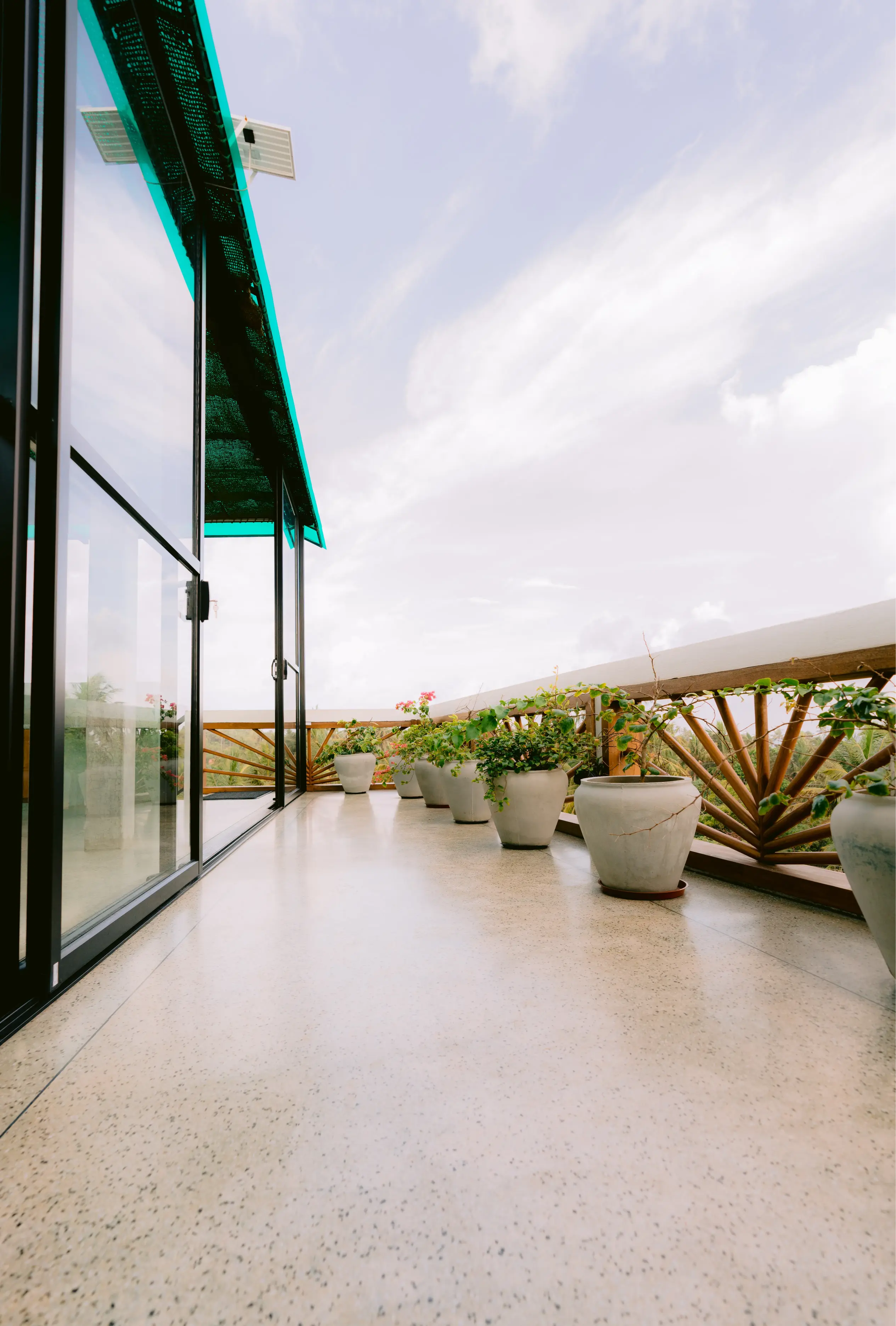 Rooftop Cabana Ocean View Balcony