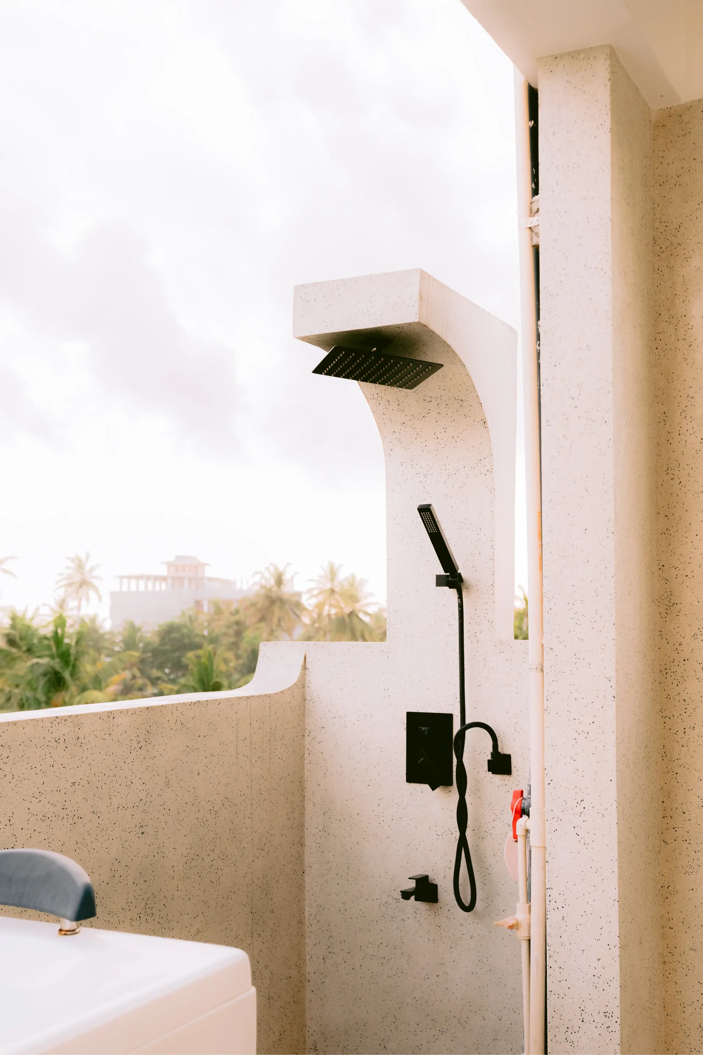 Rooftop Cabana Premium Bathroom Ocean View