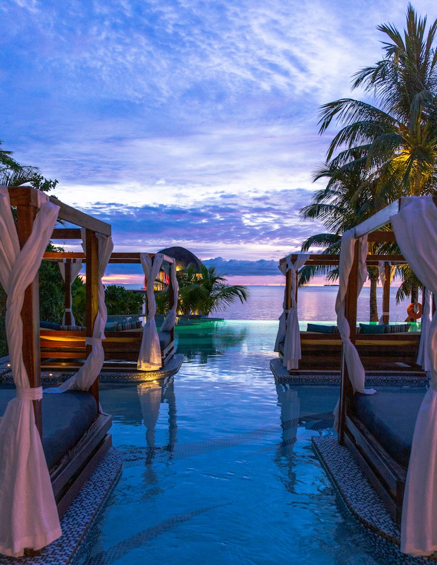 Private Balcony Seating